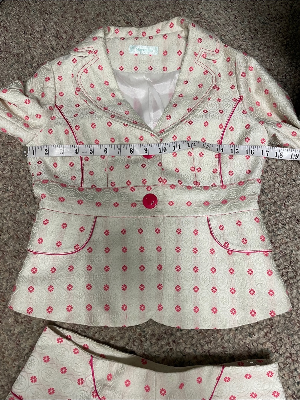 Marvellous Two-Piece Ivory and Hot Pink Floral accent pleated Skirt Suit - Picture 4 of 11